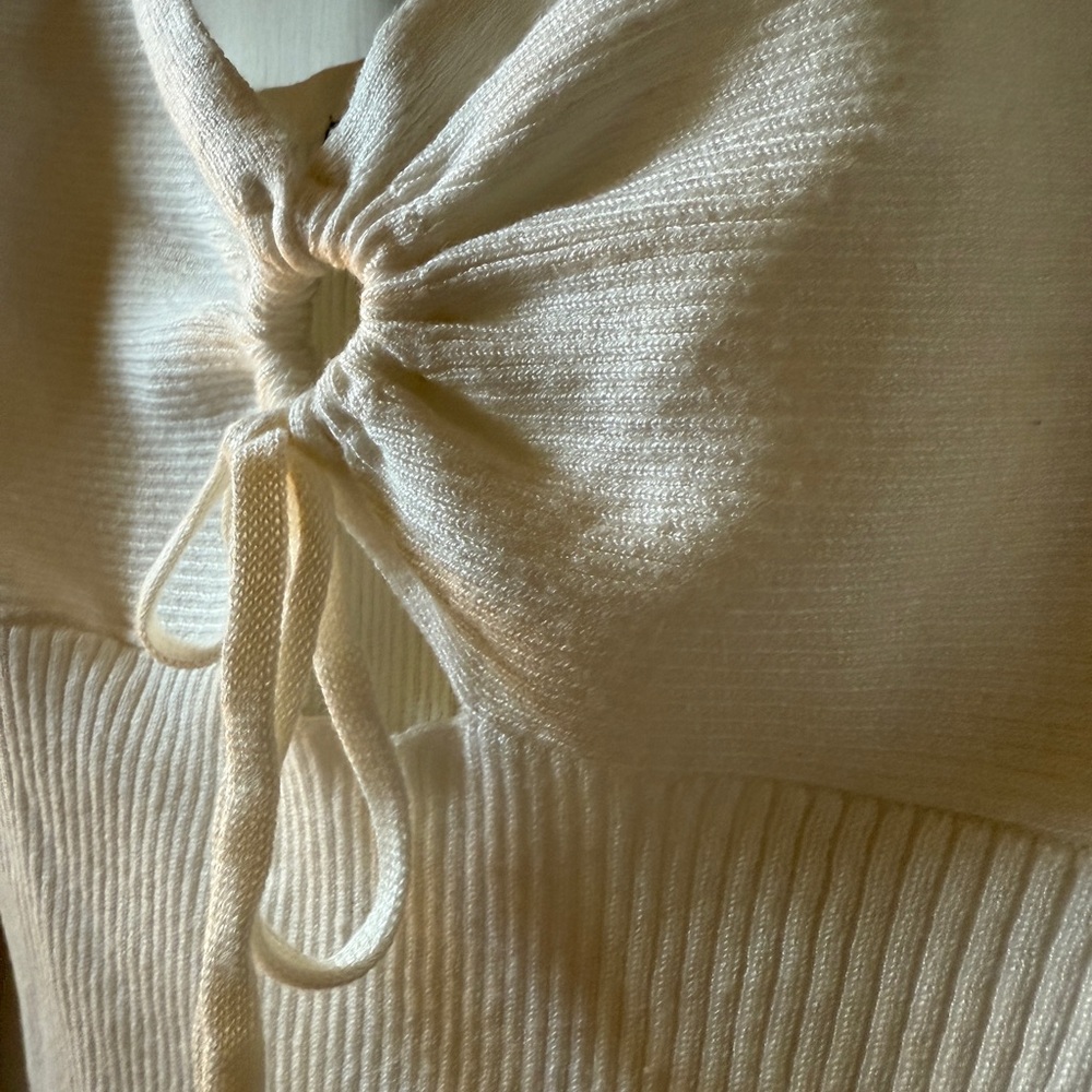 Off-White Ribbed Knit Tank Top - Picture 3 of 5